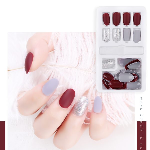 Matte Mellow Nails