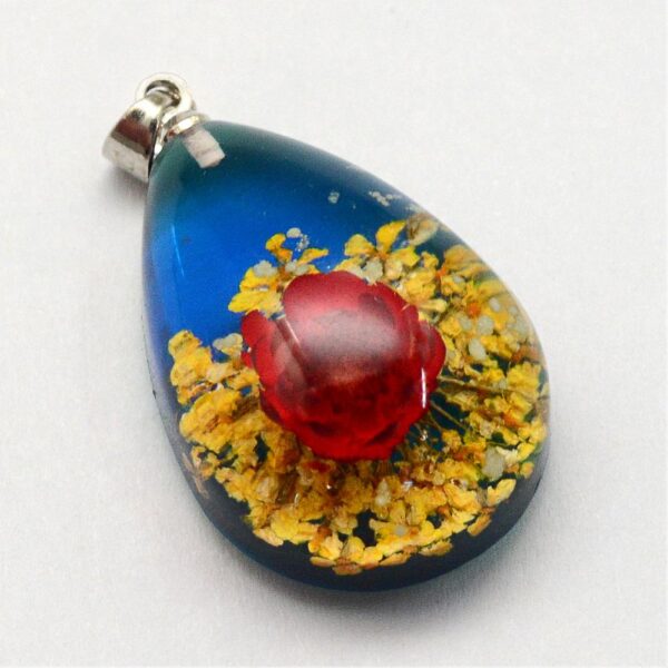 1pc Glow in Dark Pendant